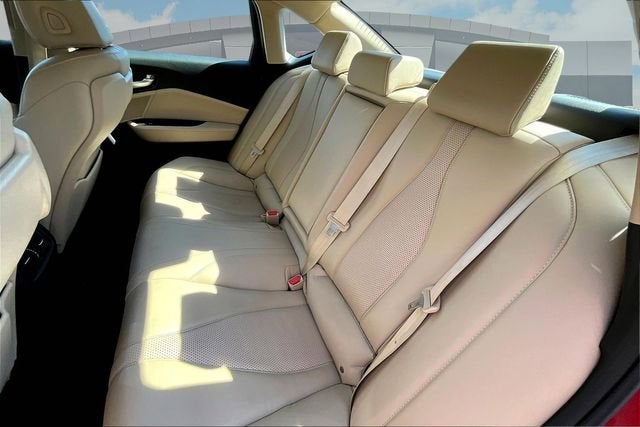 2022 Acura TLX w/Technology Package