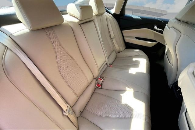 2022 Acura TLX w/Technology Package