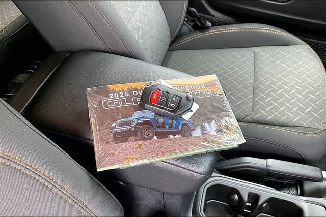 2025 Jeep Gladiator Mojave