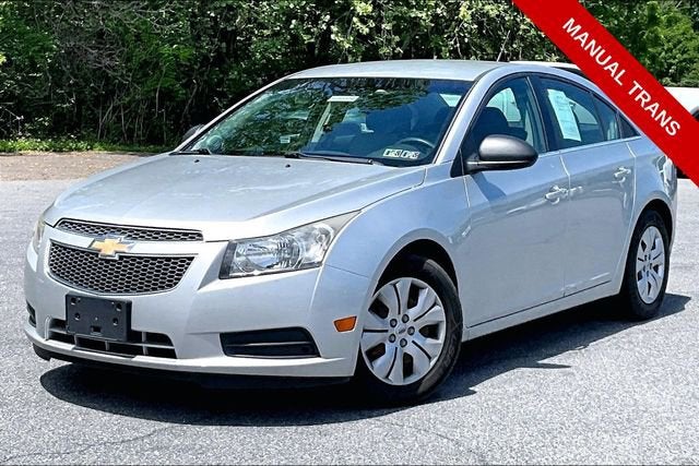 2012 Chevrolet Cruze 4-Door Sedan 2LS's photo
