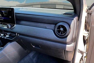 2024 Chevrolet Colorado WT