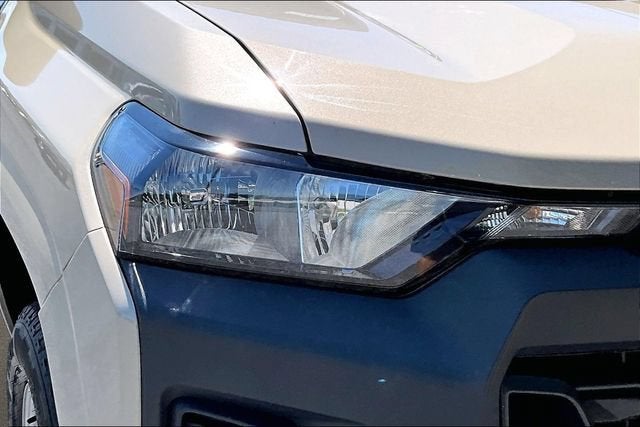 2024 Chevrolet Colorado WT
