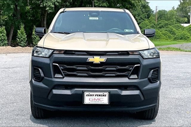 2024 Chevrolet Colorado WT