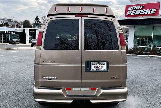 2002 GMC Savana Cargo 2500 2500 135IN WB