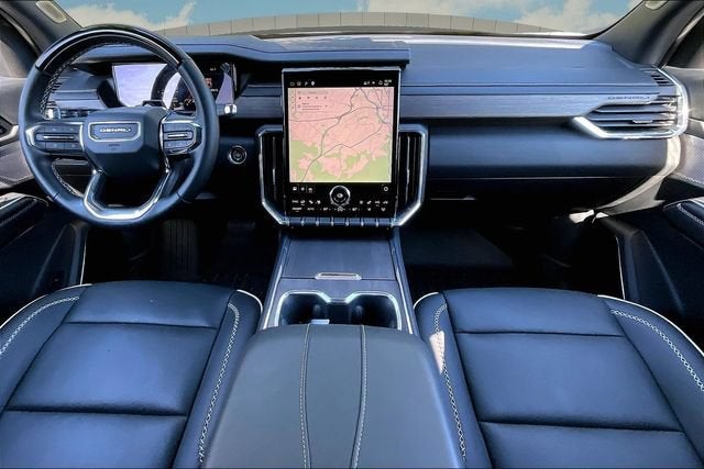 2025 GMC Acadia Denali - Photo 15