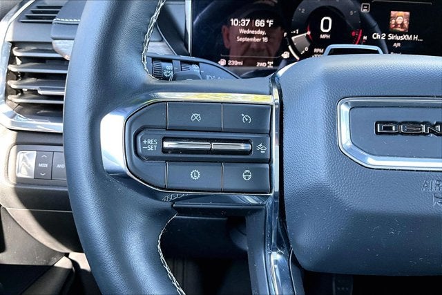 2025 GMC Acadia Denali - Photo 20