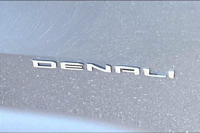 2025 GMC Acadia Denali