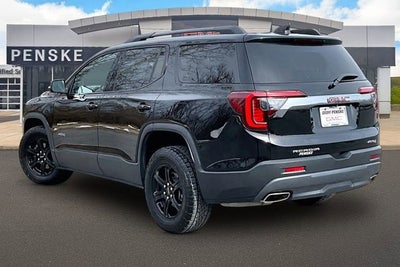 2023 GMC Acadia AT4