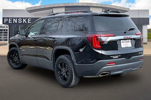 2023 GMC Acadia AT4