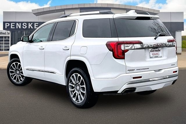 2022 GMC Acadia Denali