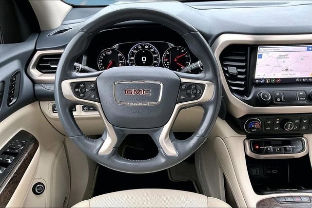 2022 GMC Acadia Denali