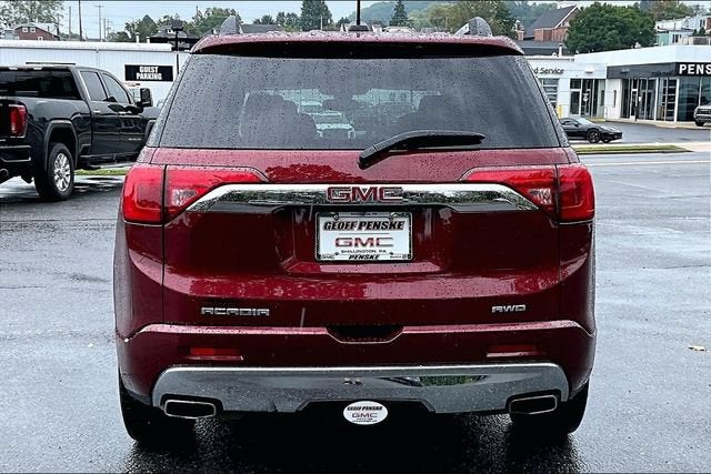 2017 GMC Acadia Denali