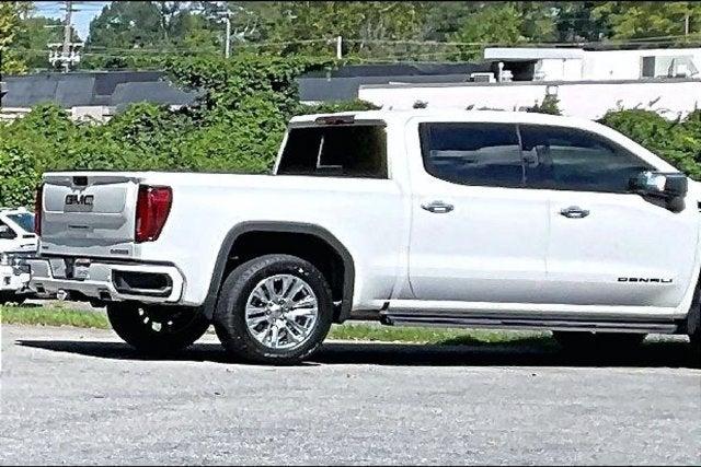 2023 GMC Yukon AT4 - Photo 6
