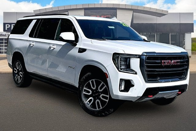 2023 GMC Yukon XL AT4