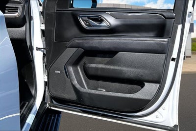 2023 GMC Yukon XL AT4