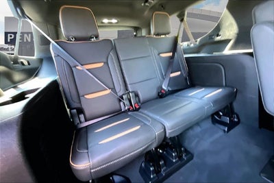 2023 GMC Yukon XL AT4