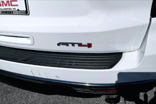2023 GMC Yukon XL AT4