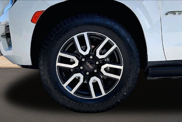 2023 GMC Yukon XL AT4