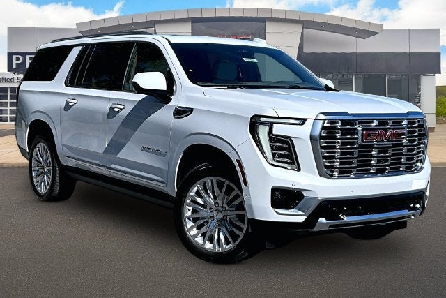 2027 GMC Yukon XL Denali - Photo 2