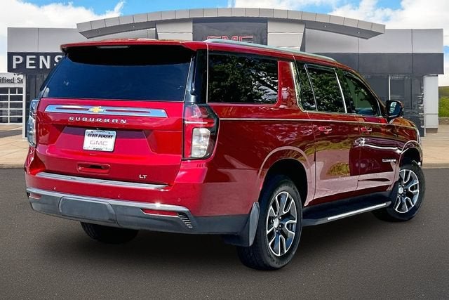 2021 Chevrolet Suburban LT