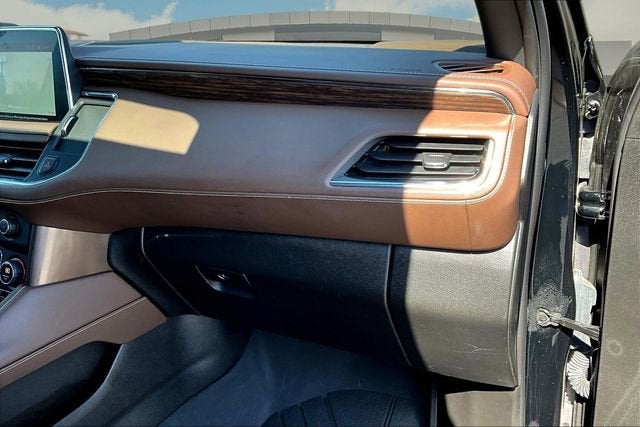 2023 Chevrolet Suburban High Country