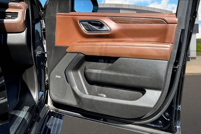 2023 Chevrolet Suburban High Country