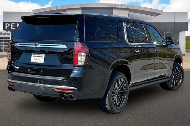 2023 Chevrolet Suburban High Country