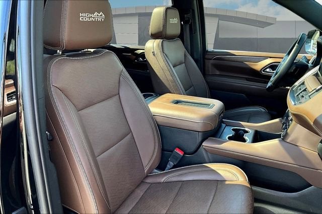 2023 Chevrolet Suburban High Country