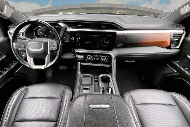 2025 GMC Sierra 3500 HD Denali