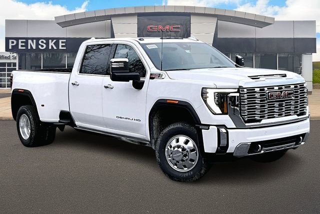 2026 GMC Sierra 3500 HD Denali DRW