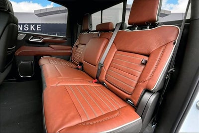 2026 GMC Sierra 3500 HD Denali Ultimate DRW