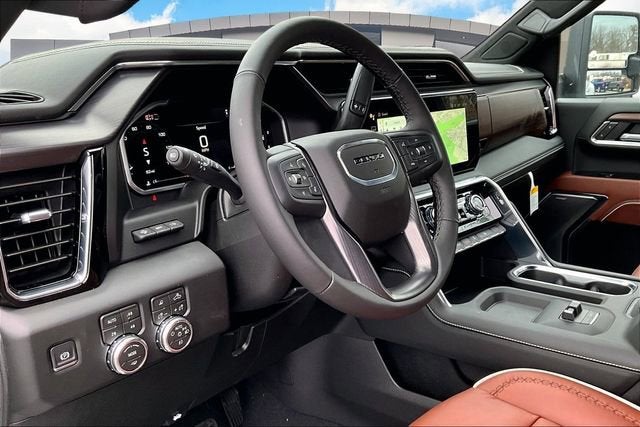 2026 GMC Sierra 3500 HD Denali Ultimate DRW