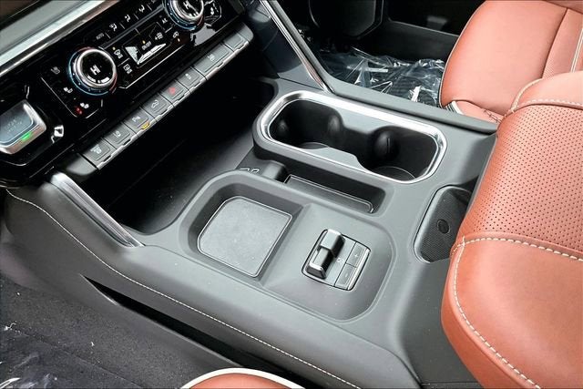 2026 GMC Sierra 3500 HD Denali Ultimate DRW