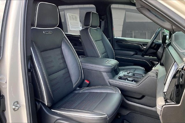 2026 GMC Sierra 2500HD AT4X - Photo 7