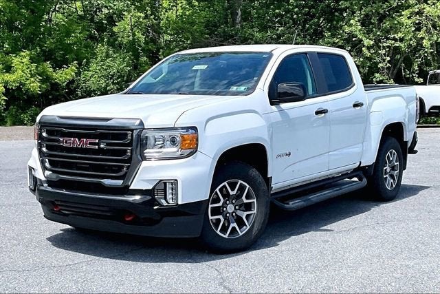 2022 GMC Canyon 4WD AT4 Crew Cab Short Box (Cloth)'s photo
