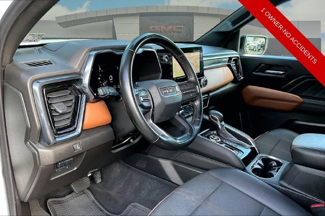 2023 GMC Canyon AT4