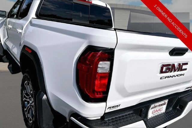 2023 GMC Canyon AT4