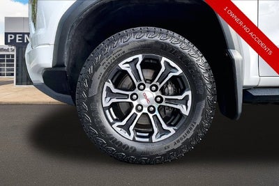 2023 GMC Canyon AT4