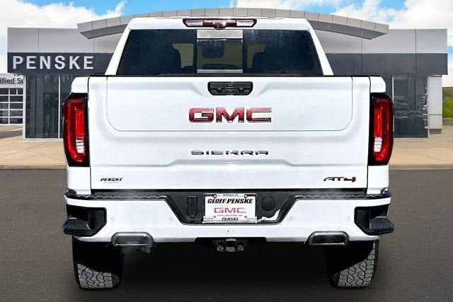 2025 GMC Sierra 1500 AT4