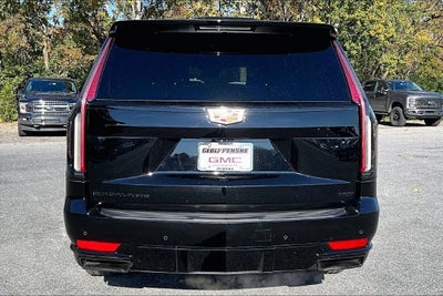 2022 Cadillac Escalade Sport