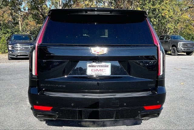 2022 Cadillac Escalade Sport
