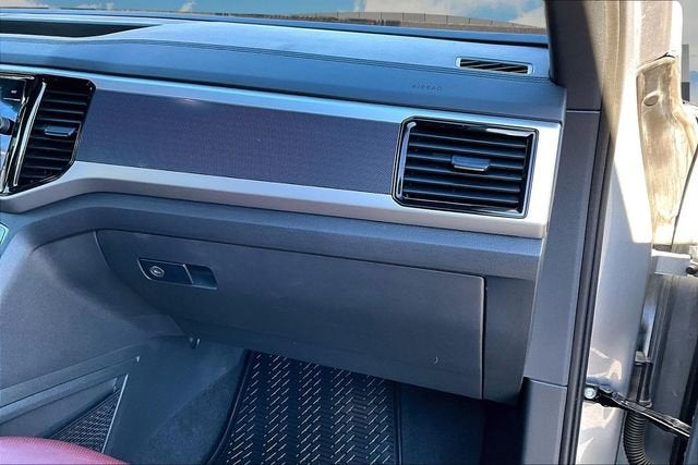 2023 Volkswagen Atlas Cross Sport 3.6L V6 SEL Premium R-Line