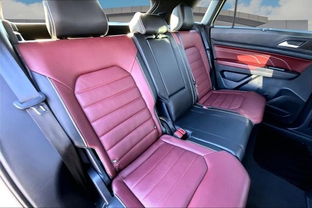 2023 Volkswagen Atlas Cross Sport 3.6L V6 SEL Premium R-Line