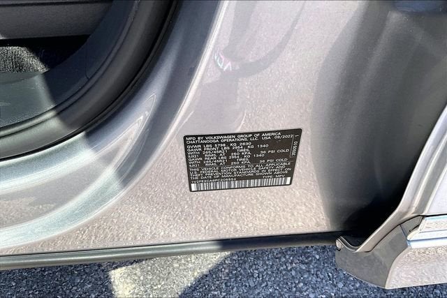 2023 Volkswagen Atlas Cross Sport 3.6L V6 SEL Premium R-Line