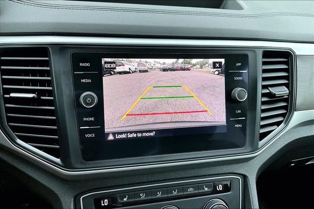2021 Volkswagen Atlas 3.6L V6 SE w/Technology