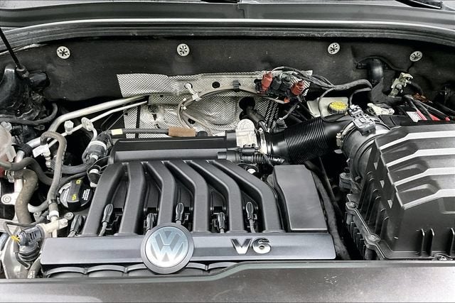 2021 Volkswagen Atlas 3.6L V6 SE w/Technology