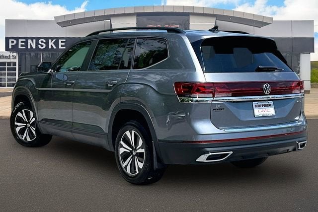 2024 Volkswagen Atlas 2.0T SE