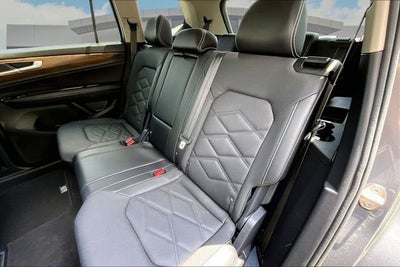 2024 Volkswagen Atlas 2.0T SE