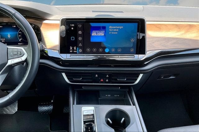 2024 Volkswagen Atlas 2.0T SE