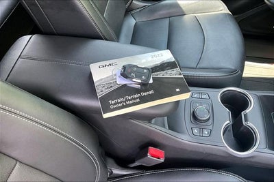 2023 GMC Terrain SLT